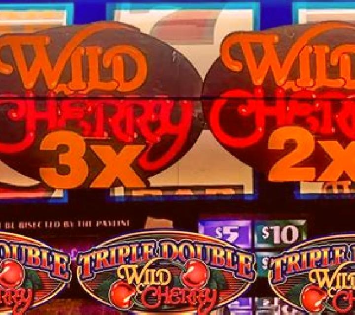 Double Triple Wild Claw slot