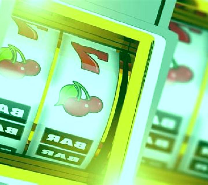 Dr. Enlarg-o slot machine