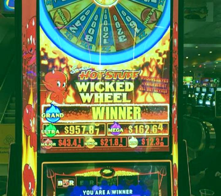 Dr. FranCA$Htein slot game