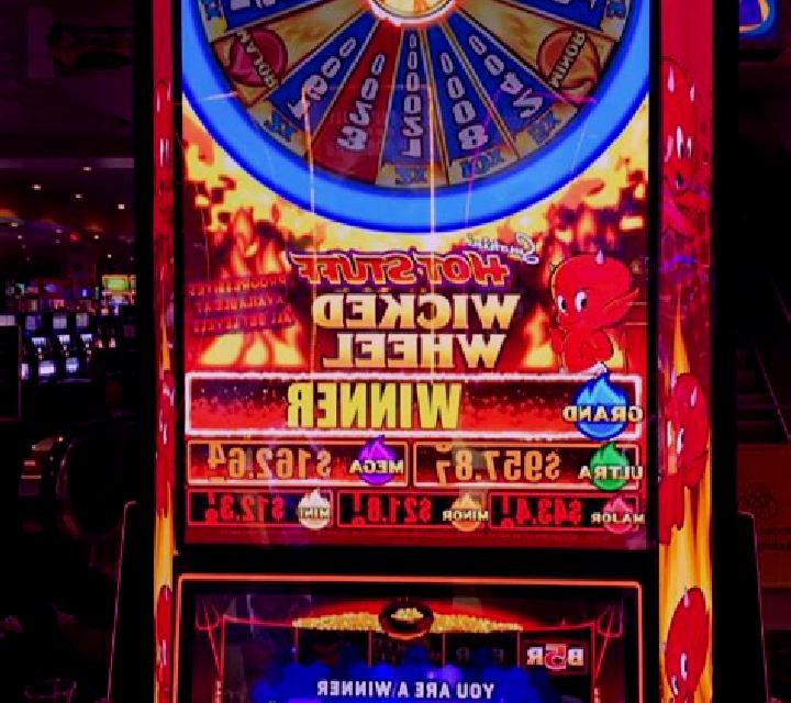 Dr. FranCA$Htein slot machine