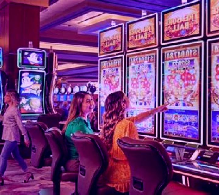 Dragon s Treasure Double Play slot machine