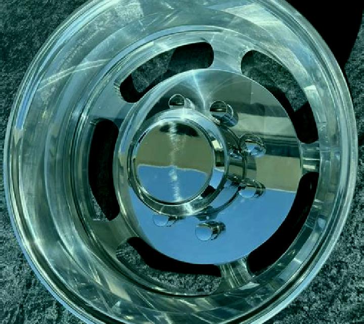 Dual Zeus Wheels (3x3) slot