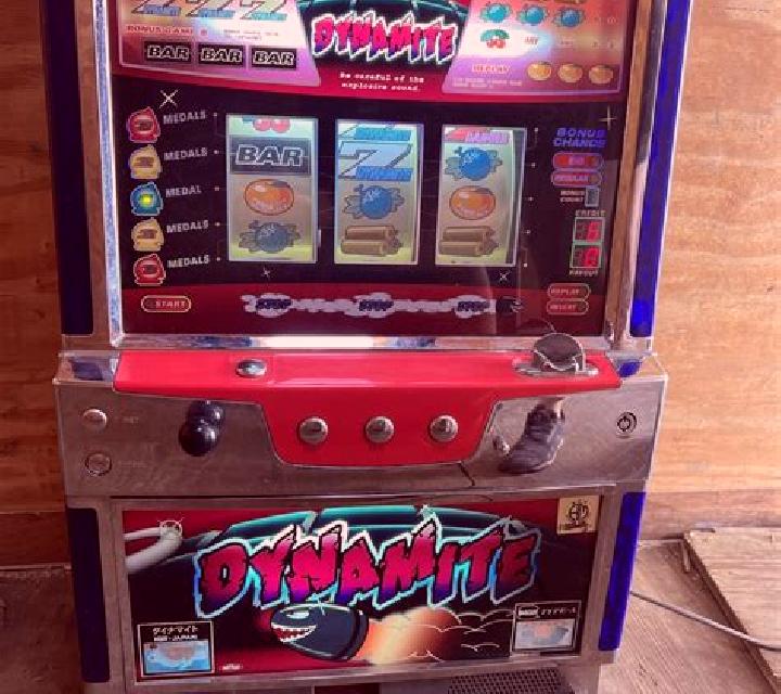 Dynamite Run slot machine