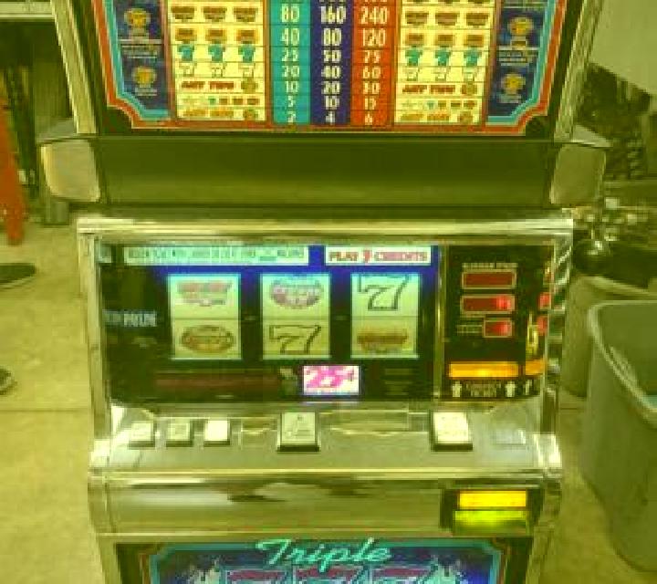 Eagle Honor 7s slot machine
