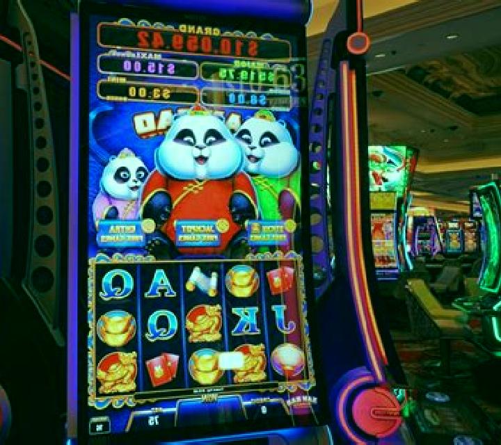 Easy Fa slot machine