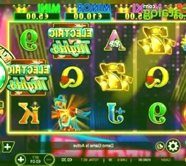 Electric Nights King Strike slot