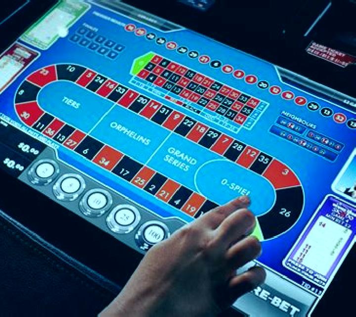 Electronic Roulette (Playtech) slot game