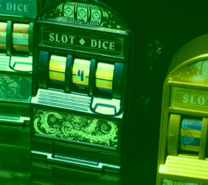 Elf Jo Dice slot machine