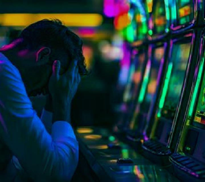 Ella Mental slot machine