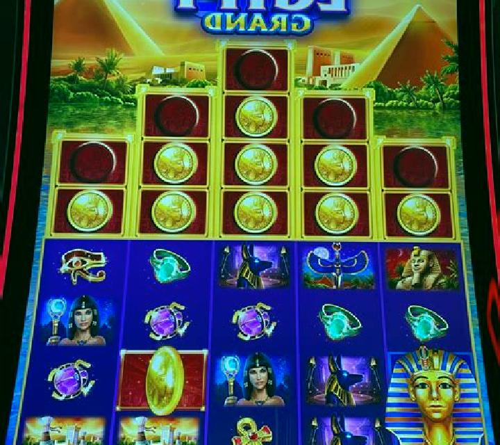 Emblems of Egypt slot machine