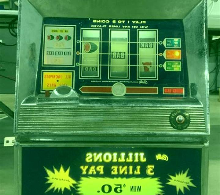 Empire Coins slot machine