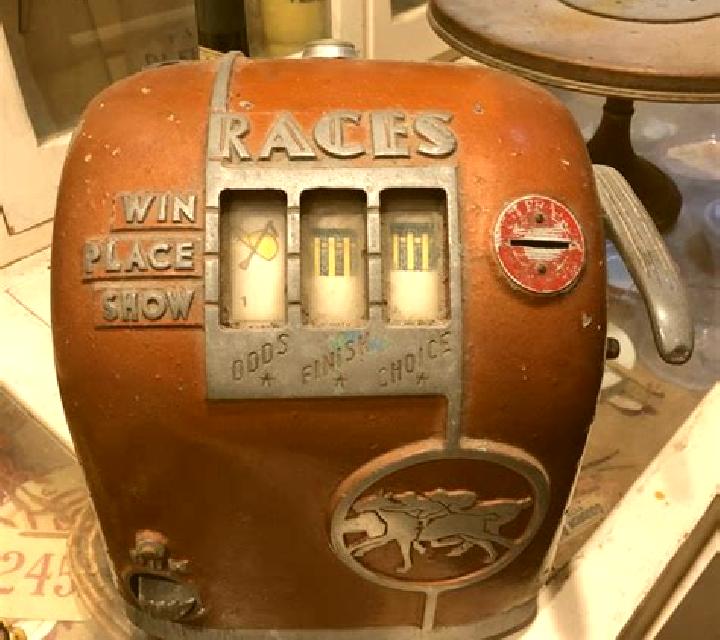 E.T. Races slot machine