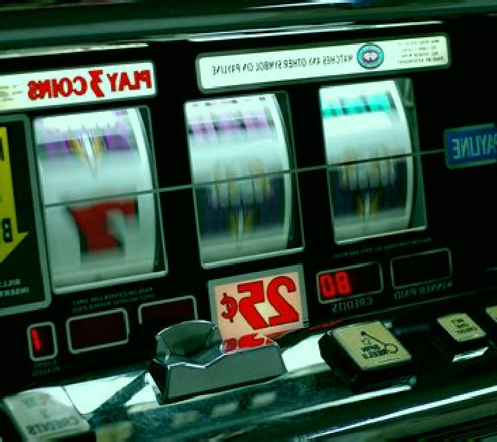 EuroZoone slot machine