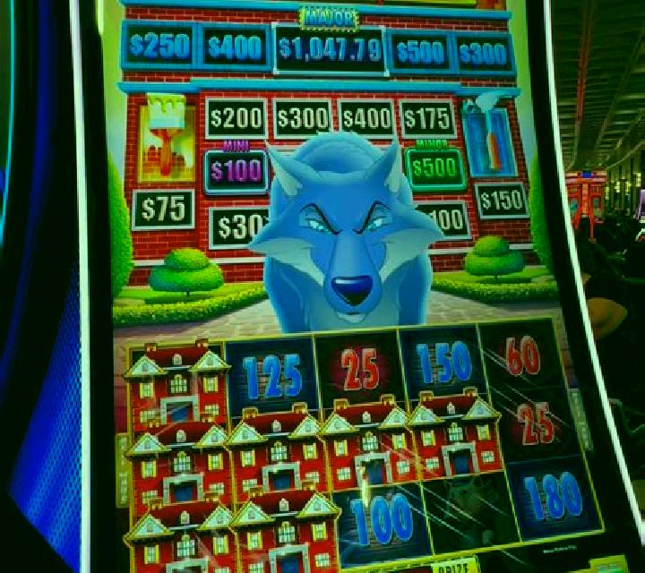 Ever After slot machine
