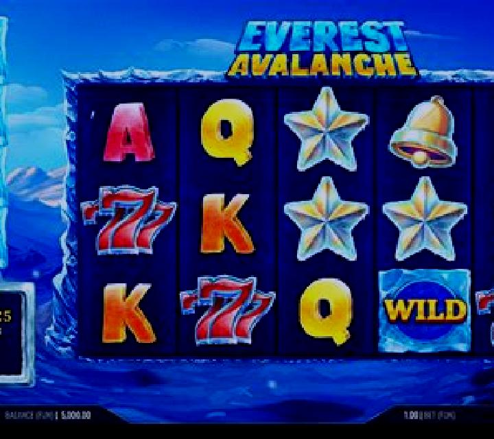 Everest Avalanche slot