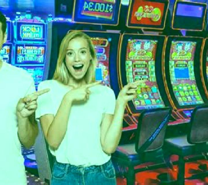 Excited Slot 3D slot