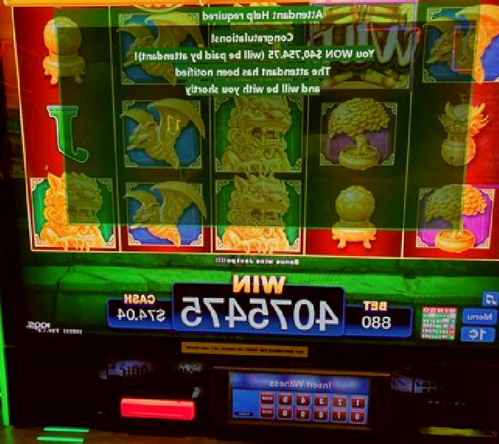 Explosive Nudge slot machine