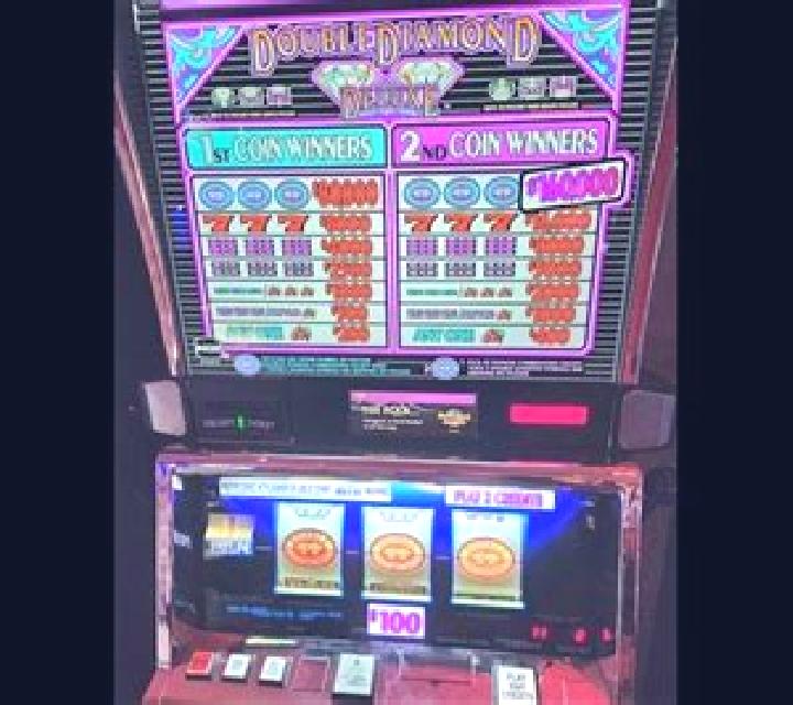 Express 200 slot machine