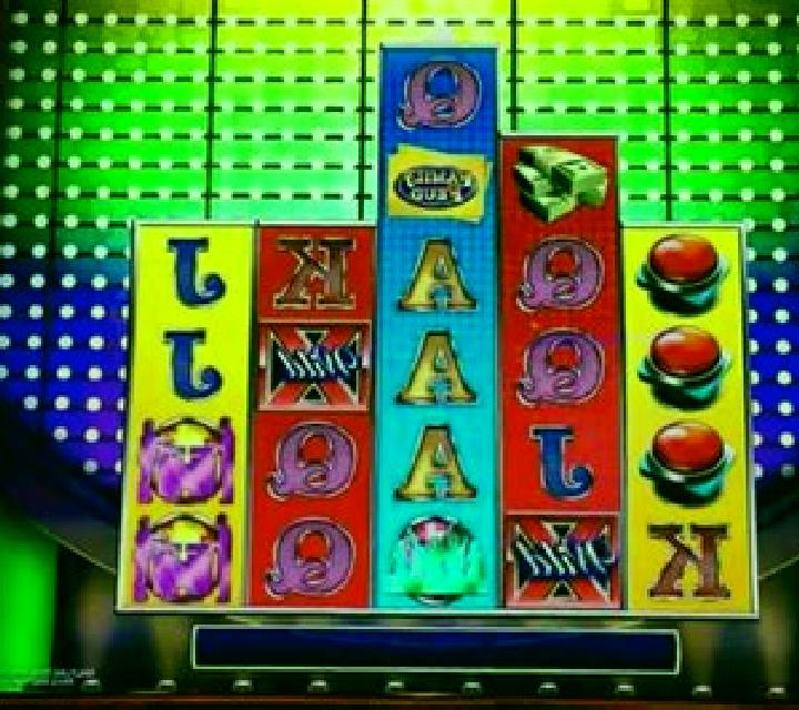 Family Feud slot