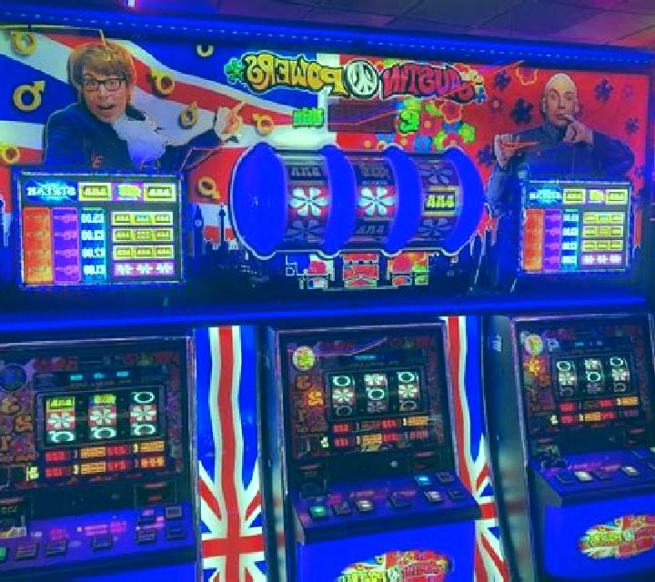 Family Powers slot game
