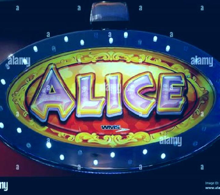 Fancy Alice online slot