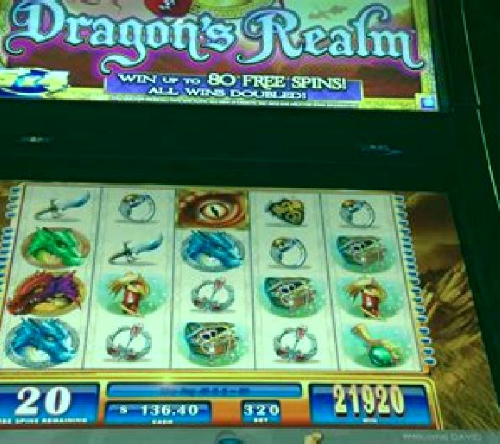 Fantasy Realm slot machine