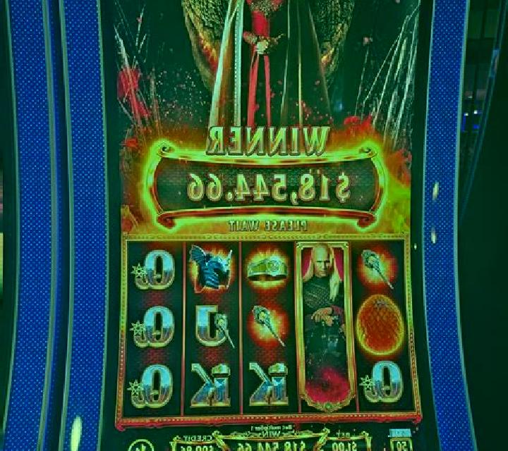 Fate of Throne Scratchcard slot machine