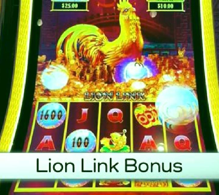 Fire Rooster slot machine