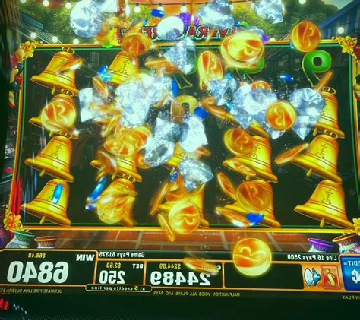 Fireball Link: Cash Up slot game