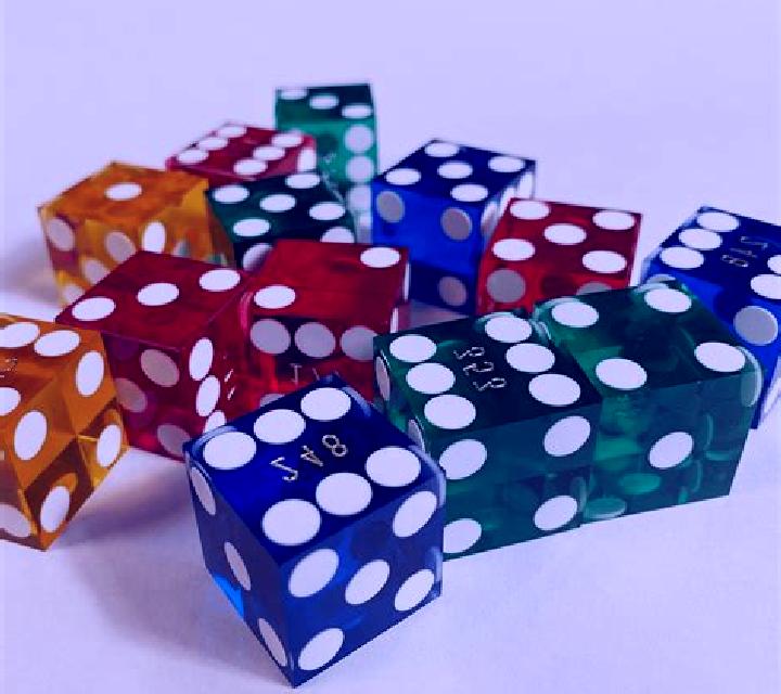 Firebird 81 Dice slot game