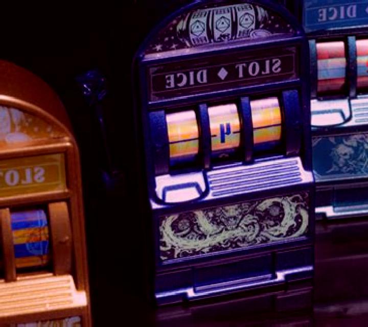 Firebird 81 Dice slot
