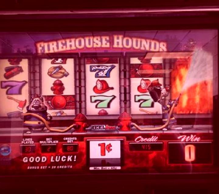 Firehouse Hounds slot