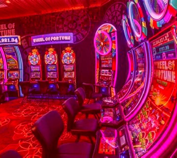 Fizz and Fortune slot machine