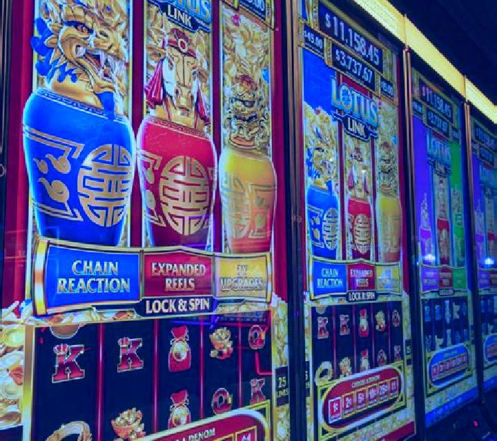 Flip the Chip online slot