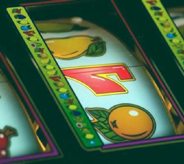 FlyMax slot game