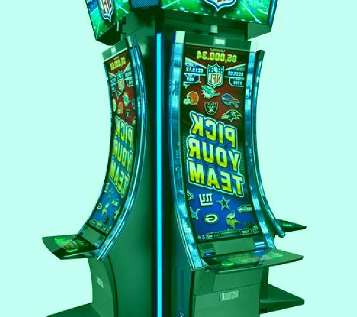 Football Ultimate Champions King slot machine