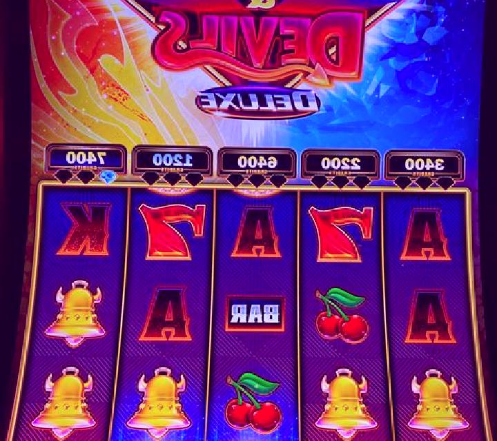 Forever Diamonds slot
