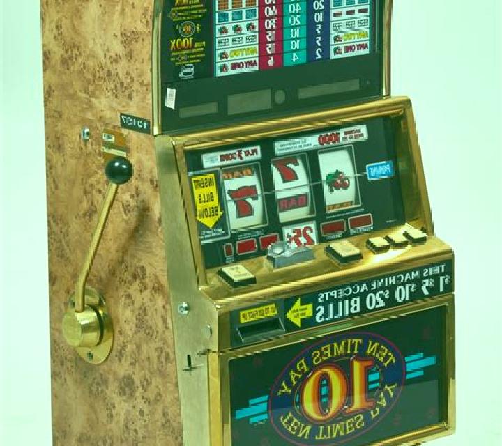 Fortune Clover 10 slot machine