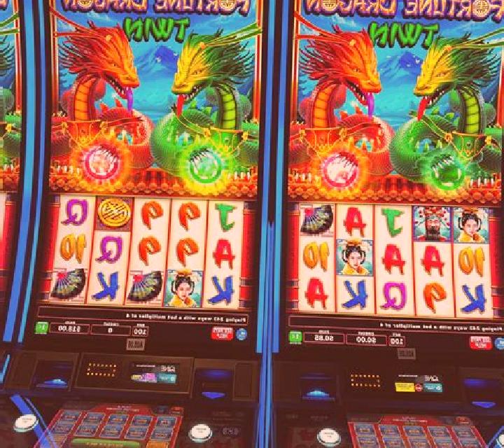 Fortune Twins slot machine