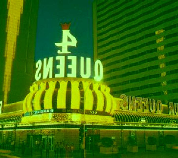 Four Queens online slot