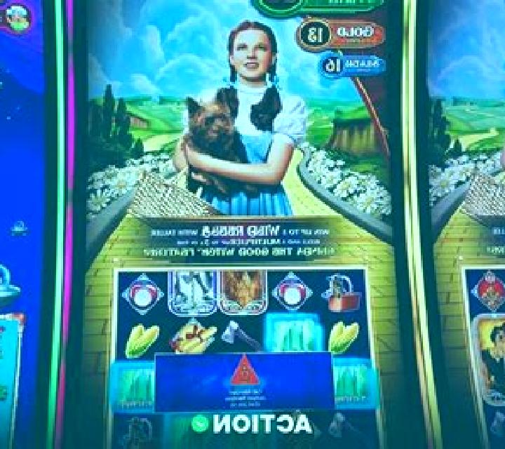 Four Queens slot machine