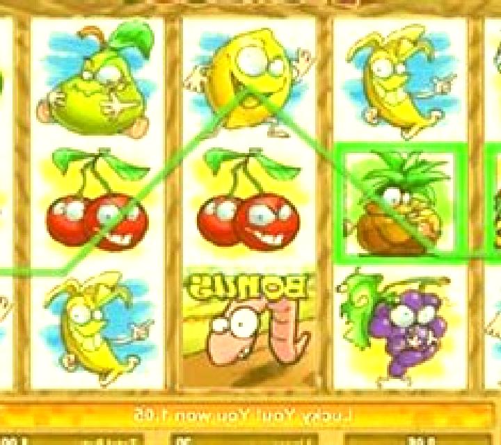 Freaky Fruits slot machine