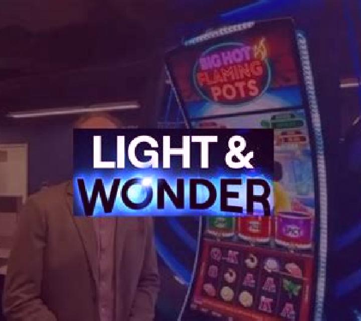 Friends (Light and Wonder) slot machine