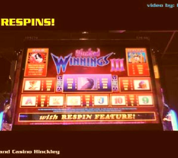 Friends The One With Rollin Respins slot machine