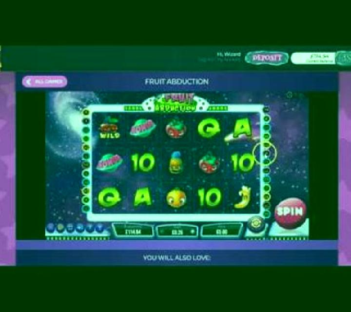Fruit Abduction slot game