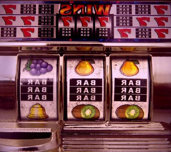 Fruit Fiesta 3 Reel slot machine