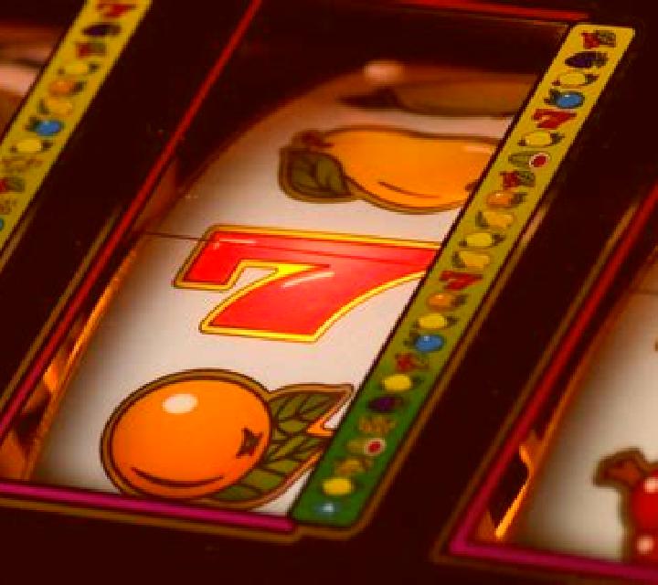 Fruithead slot