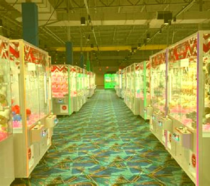 Fruits, Coins & Claw slot machine