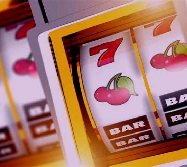 Fruits Royale 100 slot machine