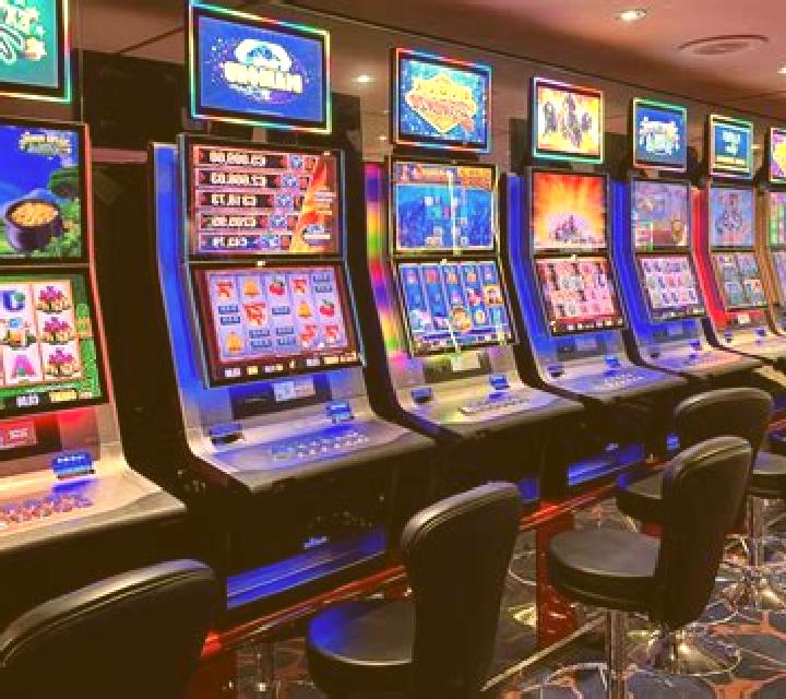 Future War slot machine